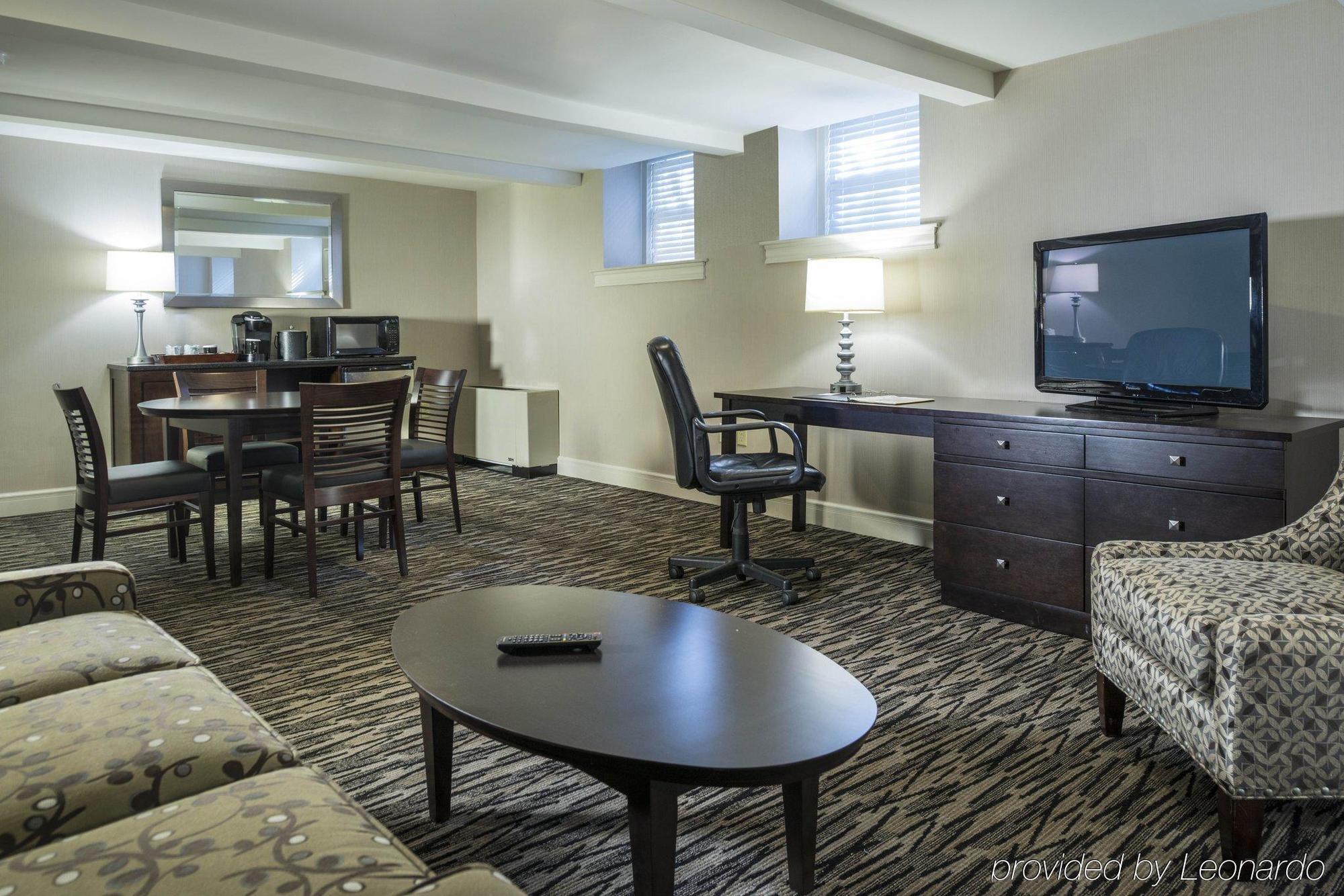 Fairfield Inn & Suites By Marriott Keene Downtown Esterno foto